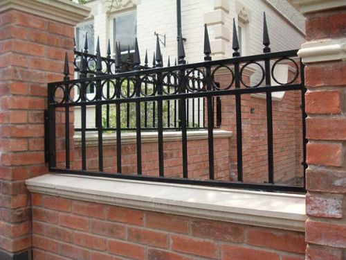 Click Here To Enlarge This Photo Of Railings - FR03