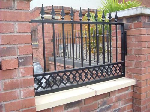 Click Here To Enlarge This Photo Of Railings - FR10