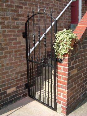 Click Here To Enlarge This Photo Of Single Gate - FDS07