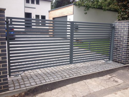 Click Here To Enlarge This Photo Of Double Gate - FD31