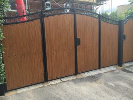 FDW1 Bi-Folding Gate