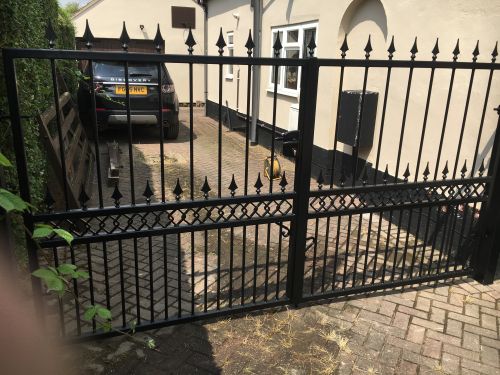 Click Here To Enlarge This Photo Of Double Gate - FD35