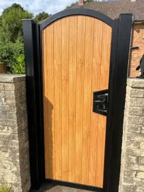 Click Here To Enlarge This Photo Of FDWS3 Irish Oak