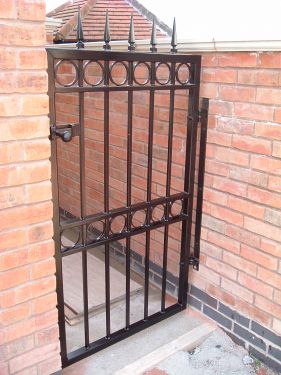 Click Here To Enlarge This Photo Of Single Gate - FDS14