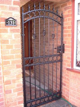 Click Here To Enlarge This Photo Of Single Gate - FDS15