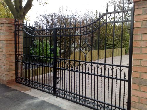 Click Here To Enlarge This Photo Of Double Gate - FD10