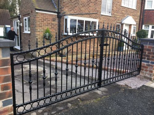 Click Here To Enlarge This Photo Of Double Gate - FD17