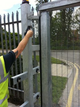 Click Here To Enlarge This Photo Of Industrial Gate - IG02