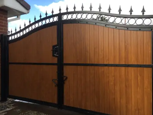 Click Here To Enlarge This Photo Of UPVC Drive Way Gate