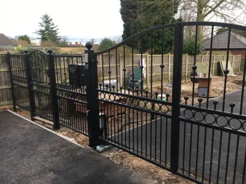 Click Here To Enlarge This Photo Of Automated Swing Electric Driveway Gates