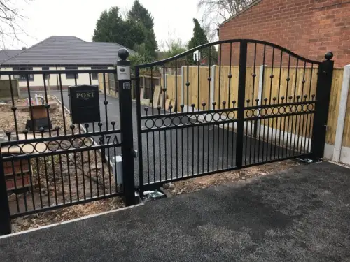 Click Here To Enlarge This Photo Of Automated Swing Electric Driveway Gates